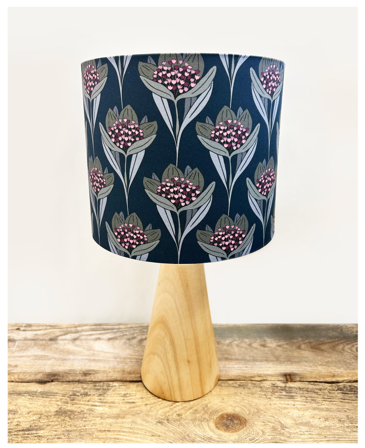 HAPPY FLOWER (Dusky pink) Lampshade