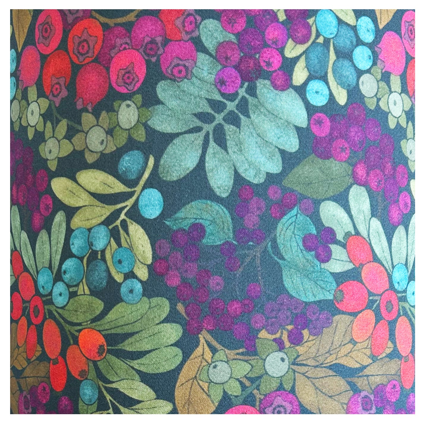 HEDGEROW Berries & leaves (colourful) Lampshade