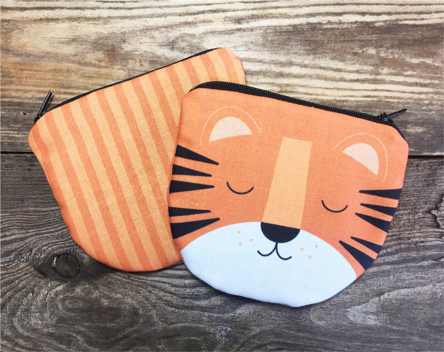 TIGER TIGER Coin purse - Hand printed & hand made tiger face shaped purse