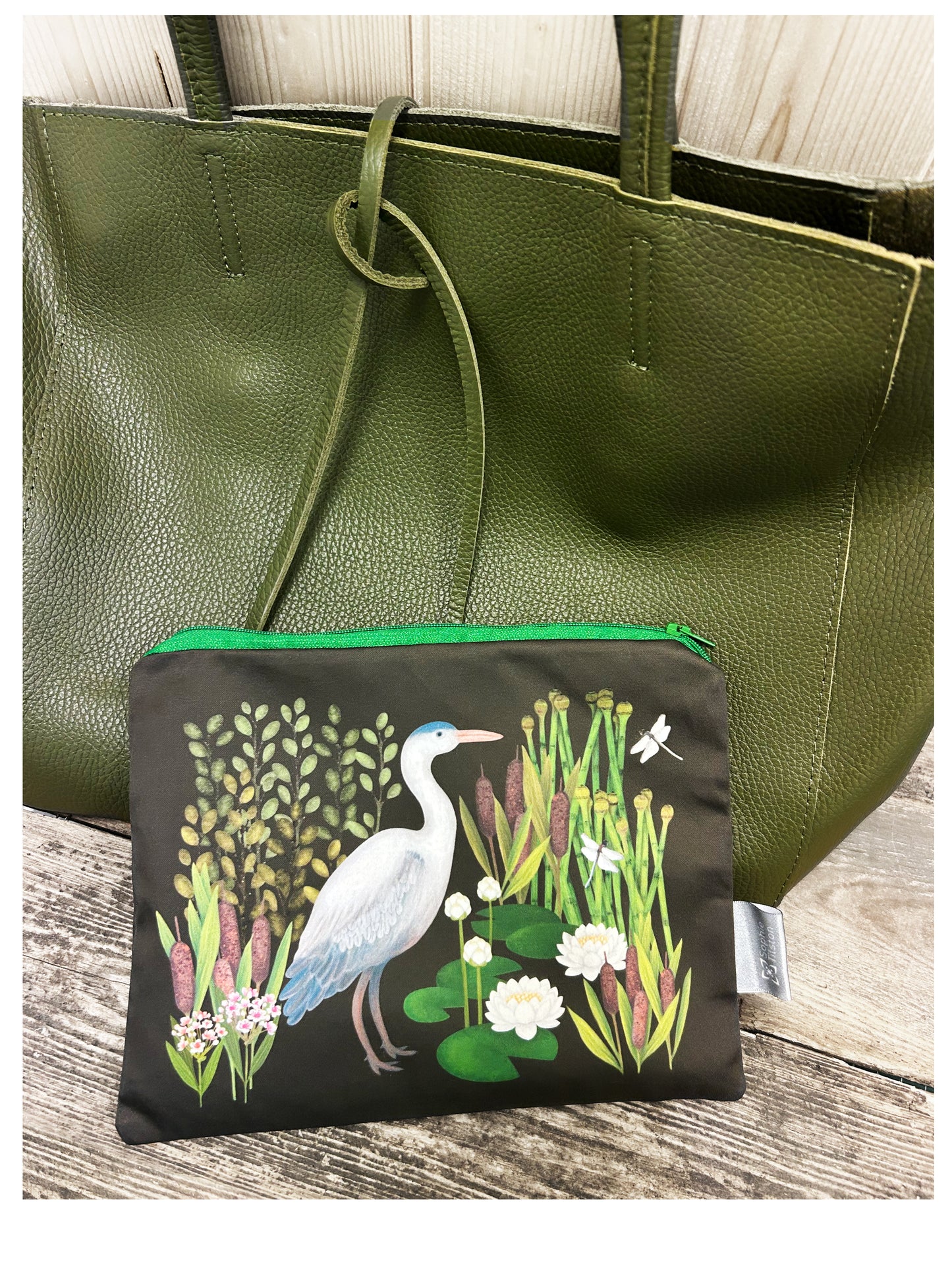 BY THE RIVER Pouch (waterproof lining)