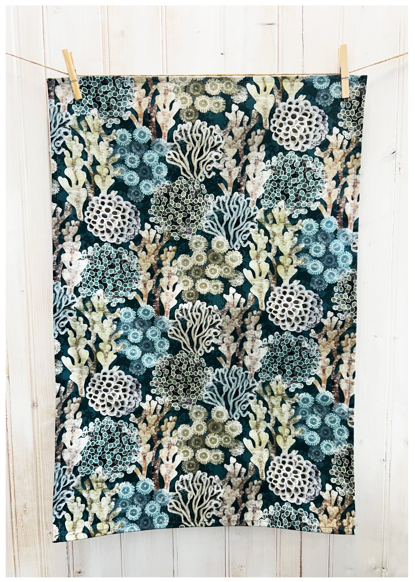 REEF Cotton tea towel