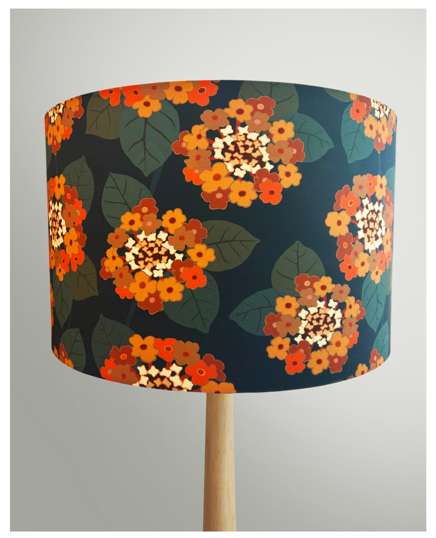 RETRO STARBURST FLOWER (Orange on dark blue) Lampshade