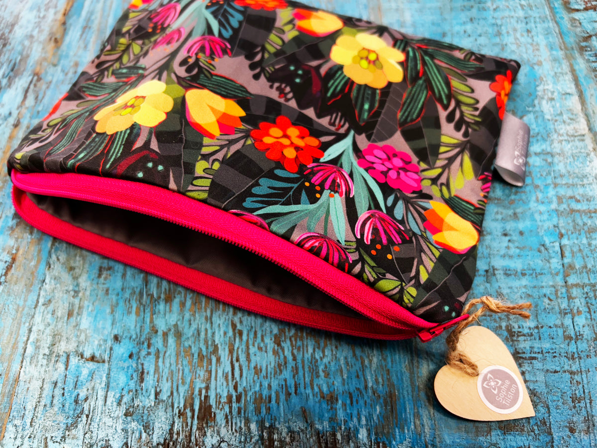 TROPICAL NIGHT Make up bag / pouch