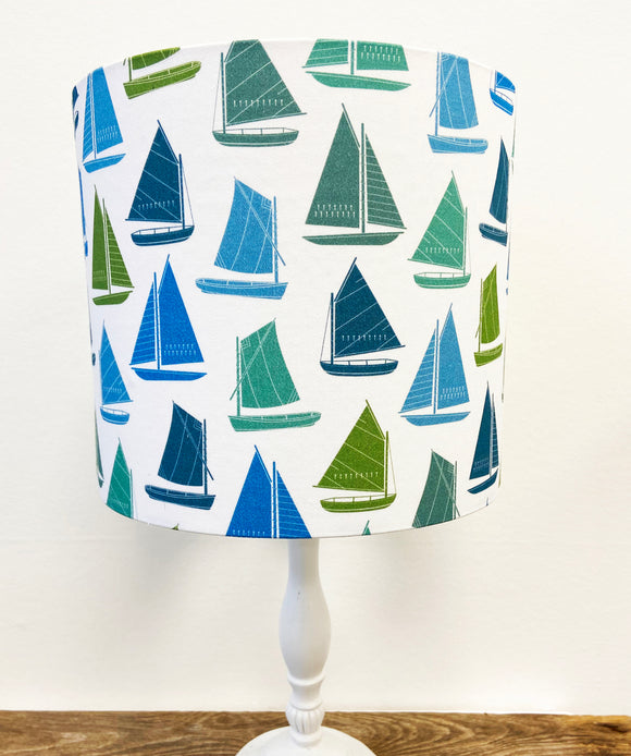 BOATS (white) Lampshade