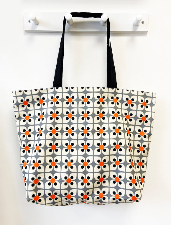 CLEMENTINE Tote bag